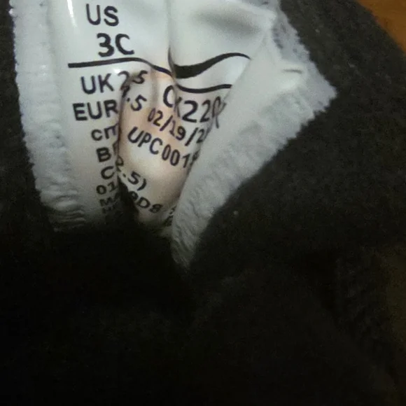 Kids Black and White Nike Shoes - Picture 4 of 5